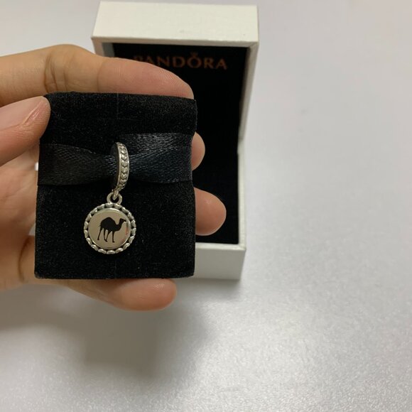 Pandora Camel charm Pendant, S925 Sterling Silver - Picture 1 of 4